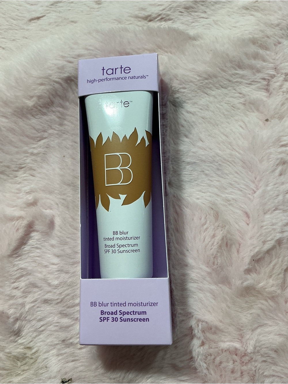 Tarte high performance naturals bb blur tinted moisturizer broad spectrum spf 30